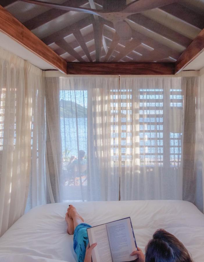 Barefoot Kuata Island Resort ภายนอก รูปภาพ